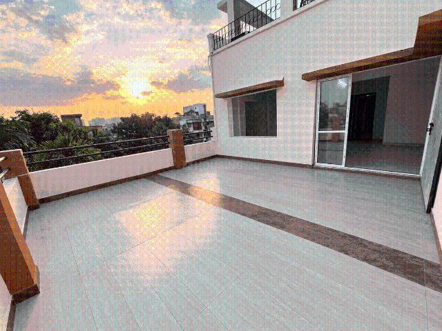3 BHK Apartment in Nayabad for rent Kolkata. The reference number is 21382620