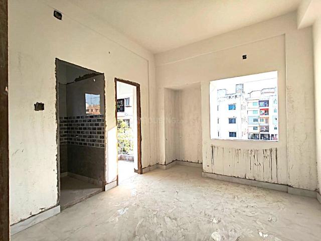 3 BHK Apartment in Nayabad for resale Kolkata. The reference number is 21230850