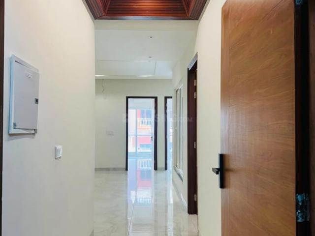 3 BHK Apartment in Nabha for resale Zirakpur. The reference number is 20920459