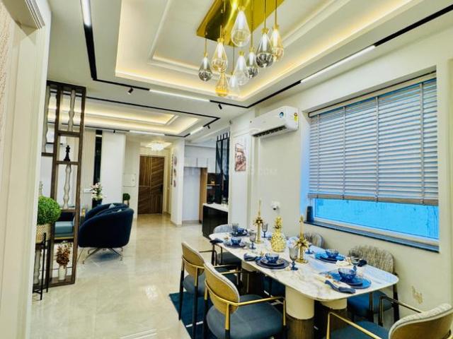 3 BHK Apartment in Nabha for resale Zirakpur. The reference number is 21352344