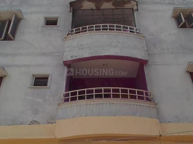 3 BHK Apartment in Nagarampalem for rent Guntur. The reference number is 19473169