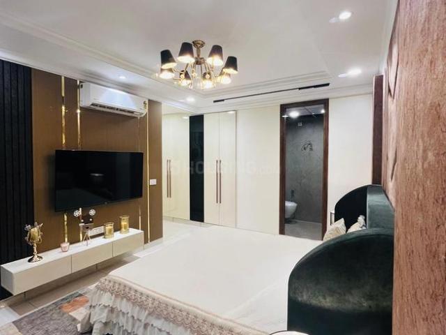 3 BHK Apartment in Nagla for rent Zirakpur. The reference number is 21052456