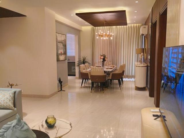 3 BHK Apartment in Nagla for resale Zirakpur. The reference number is 15228813