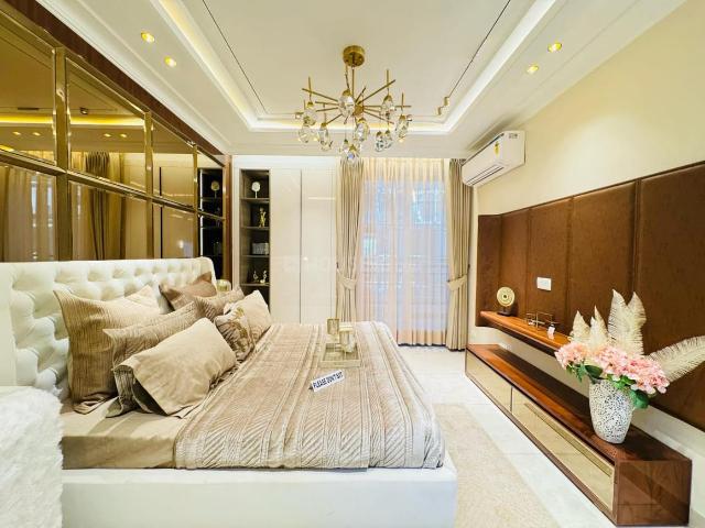 3 BHK Apartment in Nagla for resale Zirakpur. The reference number is 21117478