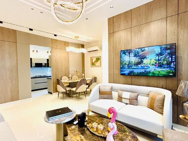 3 BHK Apartment in Nagla for resale Zirakpur. The reference number is 21340804