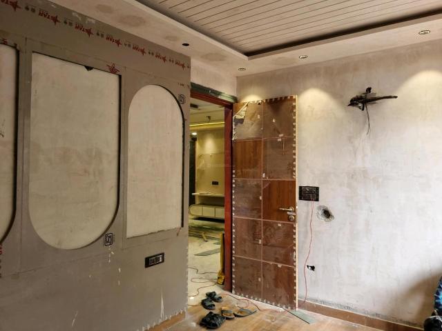 3 BHK Apartment in Najafgarh for resale New Delhi. The reference number is 20845392