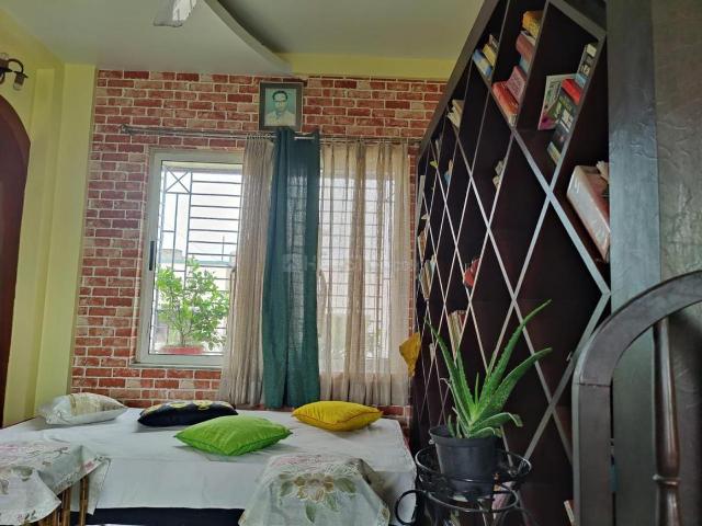 3 BHK Apartment in Naktala for resale Kolkata. The reference number is 21030046
