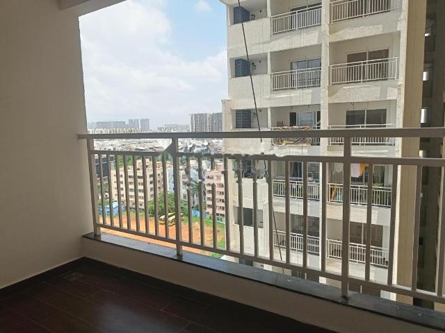 3 BHK Apartment in Nallagandla for rent Hyderabad. The reference number is 21138543