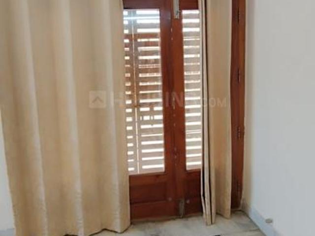 3 BHK Apartment in Nallakunta for rent Hyderabad. The reference number is 17416814