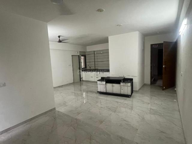 3 BHK Apartment in Nana Chiloda for rent Ahmedabad. The reference number is 20608341