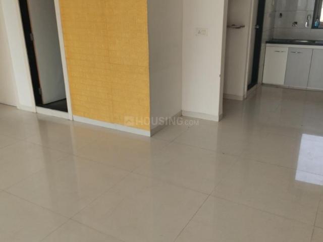 3 BHK Apartment in Naranpura for rent Ahmedabad. The reference number is 19356782