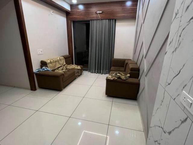 3 BHK Apartment in Naranpura for rent Ahmedabad. The reference number is 20383759