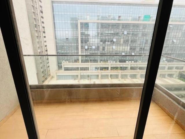 3 BHK Apartment in Naranpura for rent Ahmedabad. The reference number is 20385789