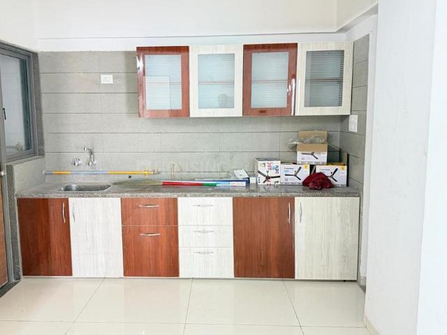 3 BHK Apartment in Naranpura for rent Ahmedabad. The reference number is 20706027