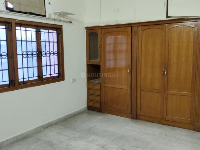 3 BHK Apartment in Narayanguda for rent Hyderabad. The reference number is 19597305