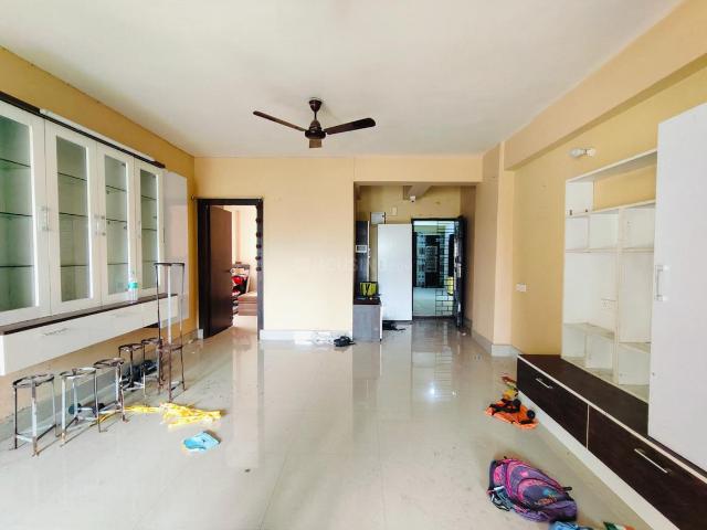 3 BHK Apartment in Narendrapur for resale Kolkata. The reference number is 21231053