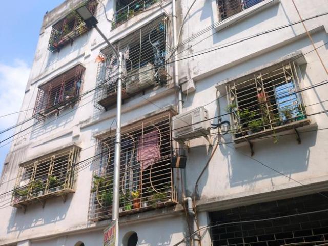 3 BHK Apartment in Narkeldanga for rent Kolkata. The reference number is 19780750