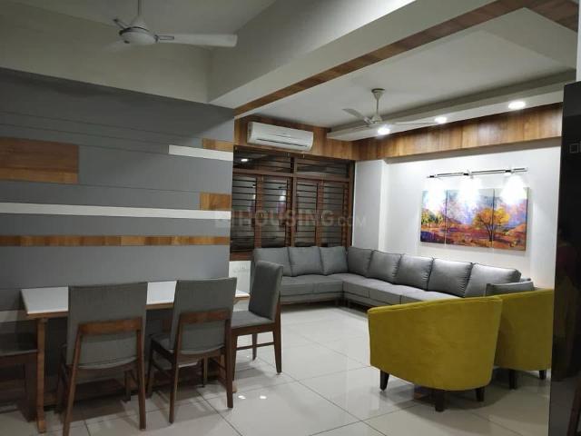 3 BHK Apartment in Naroda for resale Ahmedabad. The reference number is 18117577
