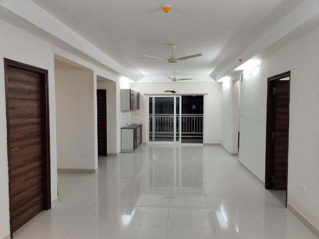 3 BHK Apartment in Narsingi for rent Hyderabad. The reference number is 21007359