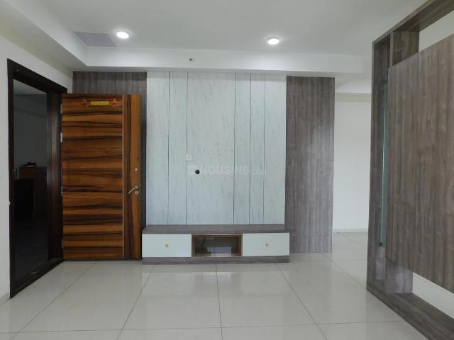 3 BHK Apartment in Narsingi for rent Hyderabad. The reference number is 21017409