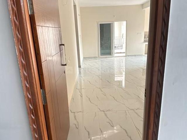 3 BHK Apartment in Narsingi for resale Hyderabad. The reference number is 21110749