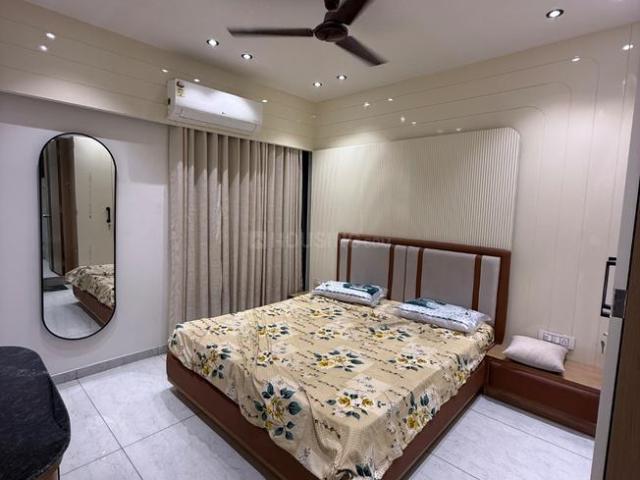 3 BHK Apartment in New Maninagar for rent Ahmedabad. The reference number is 21108111