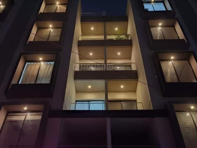 3 BHK Apartment in New Alkapuri for resale Vadodara. The reference number is 20148261