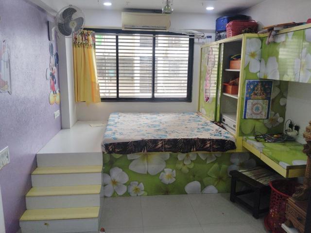 3 BHK Apartment in New Ranip for resale Ahmedabad. The reference number is 20750261