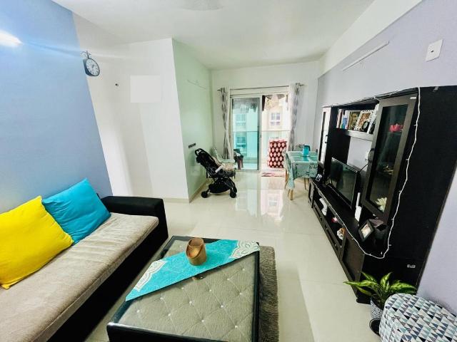 3 BHK Apartment in New Town for rent Kolkata. The reference number is 21290740