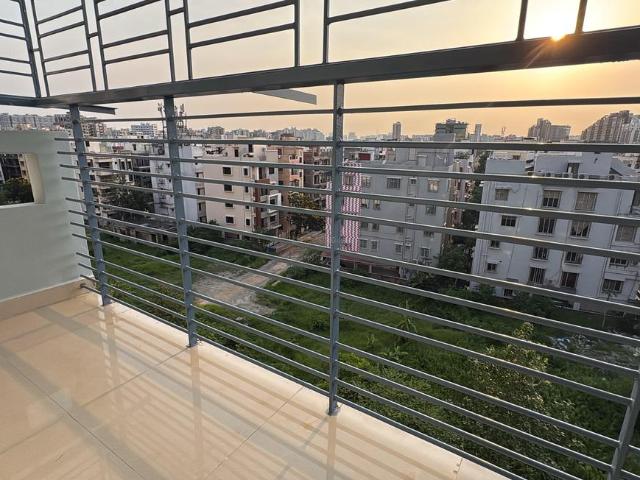 3 BHK Apartment in New Town for resale Kolkata. The reference number is 19190069