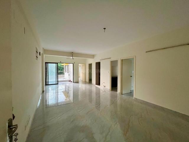 3 BHK Apartment in New Town for resale Kolkata. The reference number is 21008001