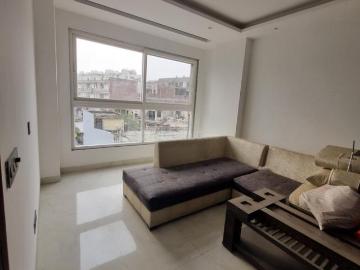 3 BHK Apartment in Neb Sarai for rent New Delhi. The reference number is 20525732