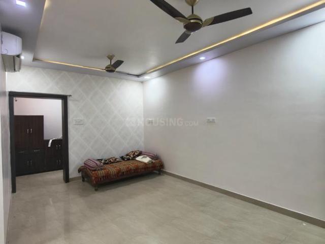 3 BHK Apartment in Nehru Nagar for rent Bilaspur. The reference number is 21173761