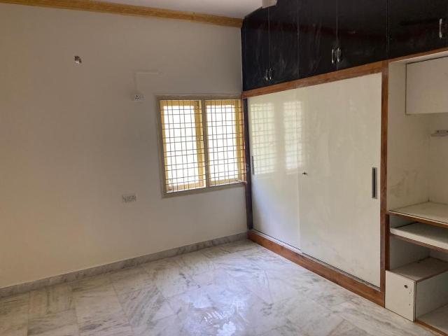 3 BHK Apartment in Nizampet for rent Hyderabad. The reference number is 19181146