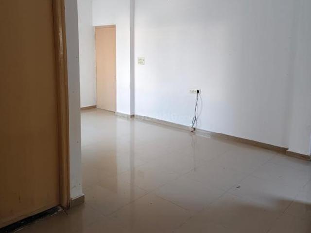 3 BHK Apartment in Nikol for rent Ahmedabad. The reference number is 21281252