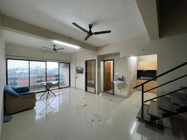 3 BHK Apartment in Nipania for rent Indore. The reference number is 20648547
