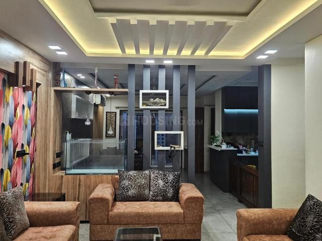 3 BHK Apartment in Nipania for rent Indore. The reference number is 20664300
