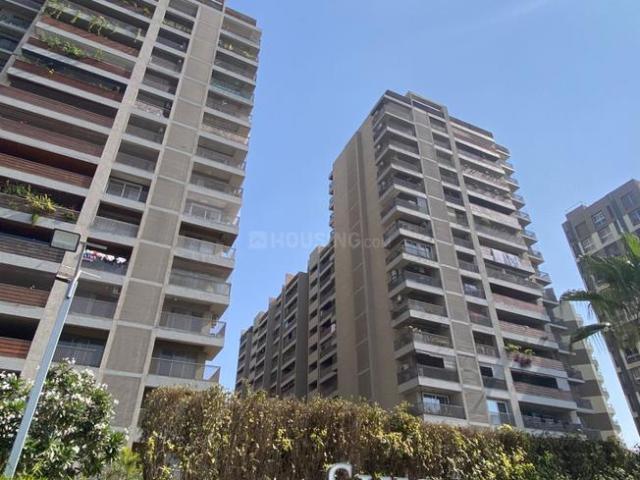 3 BHK Apartment in Nipania for resale Indore. The reference number is 19027595