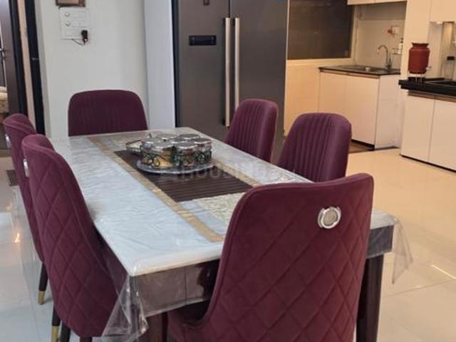3 BHK Apartment in Nipania for resale Indore. The reference number is 19888412