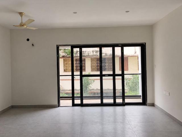 3 BHK Apartment in Nungambakkam for rent Chennai. The reference number is 21179343