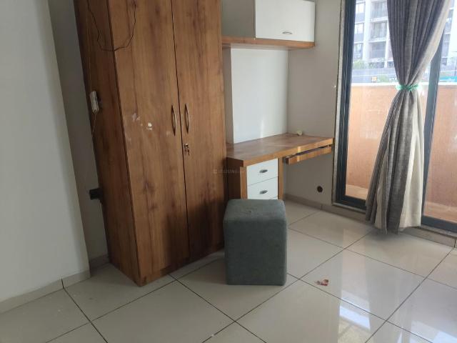3 BHK Apartment in South Bopal for rent Ahmedabad. The reference number is 19862491