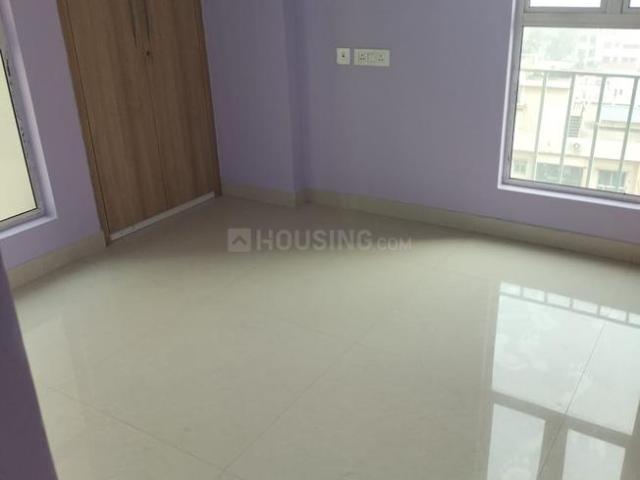 3 BHK Apartment in South Dum Dum for rent Kolkata. The reference number is 19149291