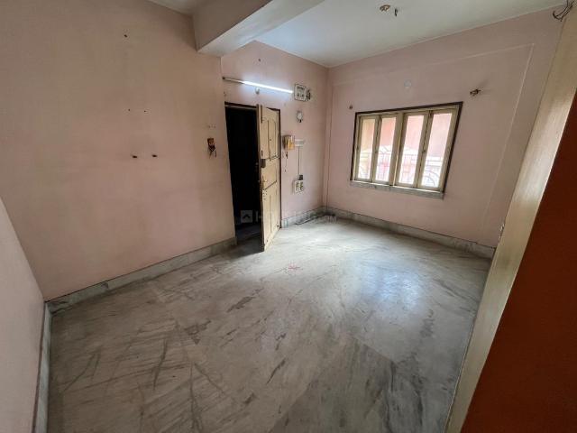 3 BHK Apartment in South Dum Dum for rent Kolkata. The reference number is 19544328