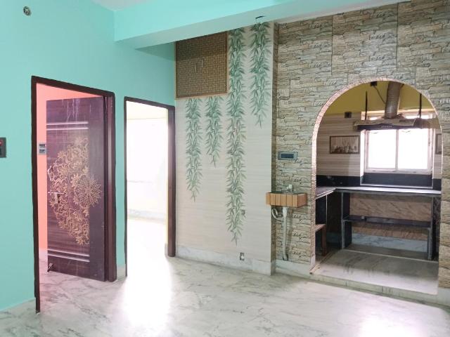 3 BHK Apartment in South Dum Dum for rent Kolkata. The reference number is 19707740