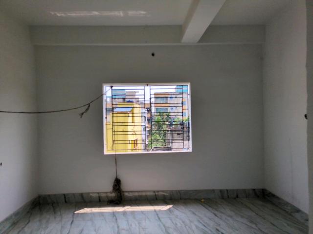 3 BHK Apartment in South Dum Dum for resale Kolkata. The reference number is 16806209
