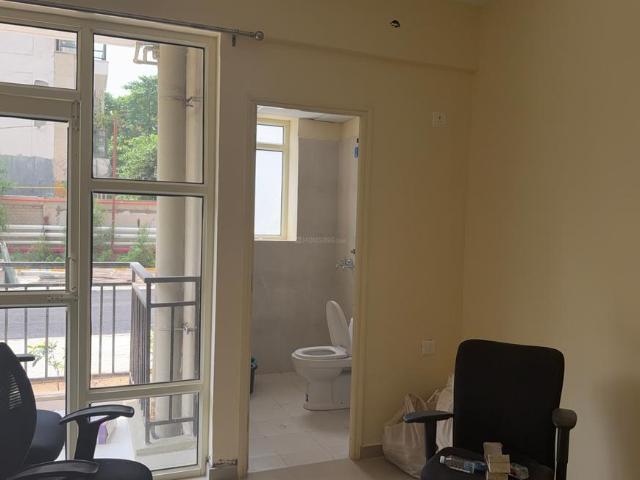 3 BHK Apartment in Southern Peripheral Road for rent Gurgaon. The reference number is 21000734