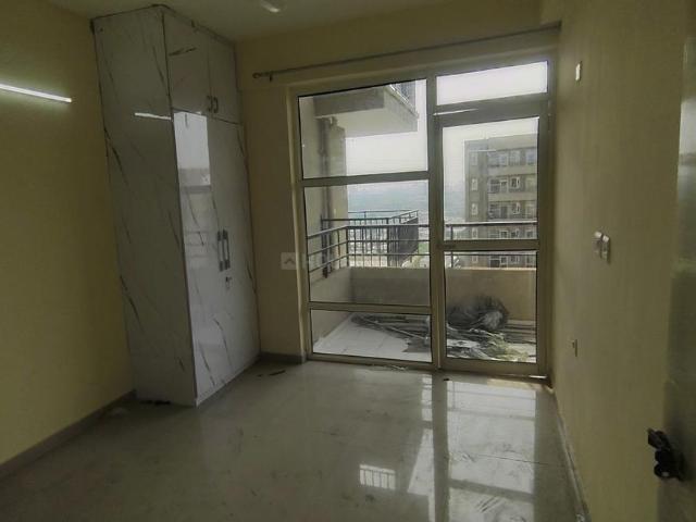3 BHK Apartment in Southern Peripheral Road for rent Gurgaon. The reference number is 21139067