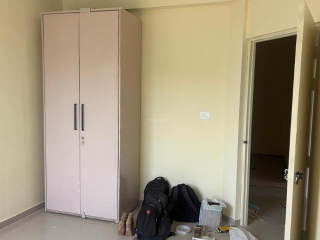 3 BHK Apartment in Southern Peripheral Road for rent Gurgaon. The reference number is 21140328