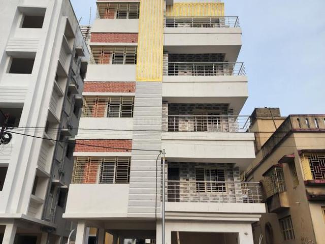 3 BHK Apartment in Sodepur for resale Kolkata. The reference number is 20997336