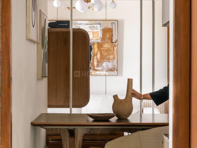 3 BHK Apartment in Sola for rent Ahmedabad. The reference number is 18898944